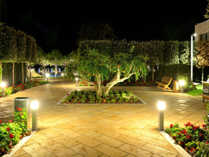 How to Integrate Lighting with Stone Caps and Tops