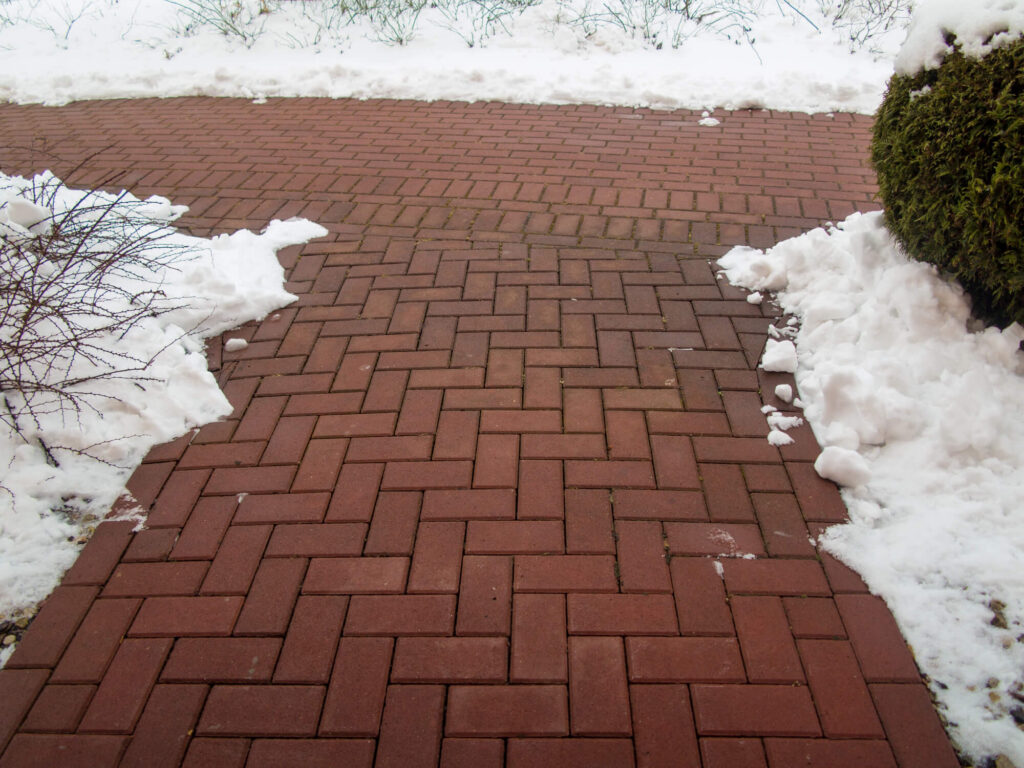 Seasonal Paver Maintenance